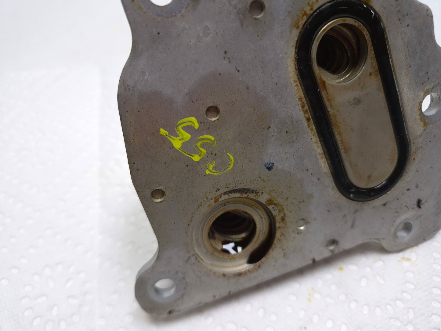 2018 Nissan Altima 2.5 Engine Oil Cooler OEM 21305-3ta2a