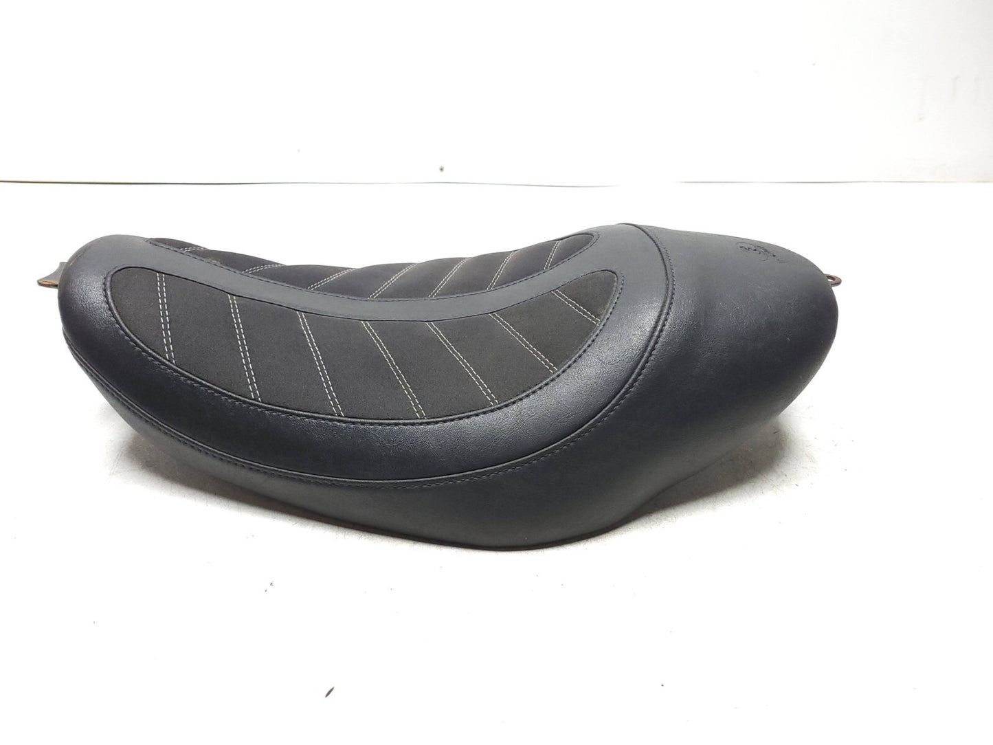 2004 - 2013 Harley-davidson Sportster 883 1200 Solo Seat Kodlin