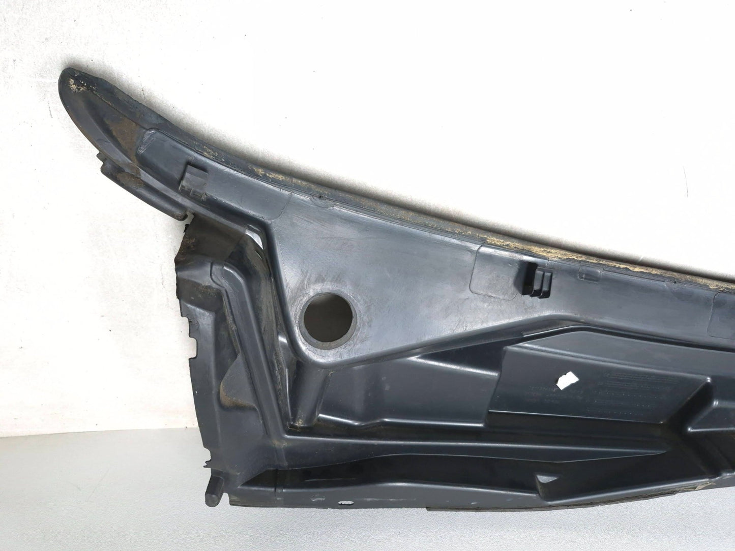 2013 Dodge Grand Caravan Windshield Wiper Motor Cowl Cover Oem✅