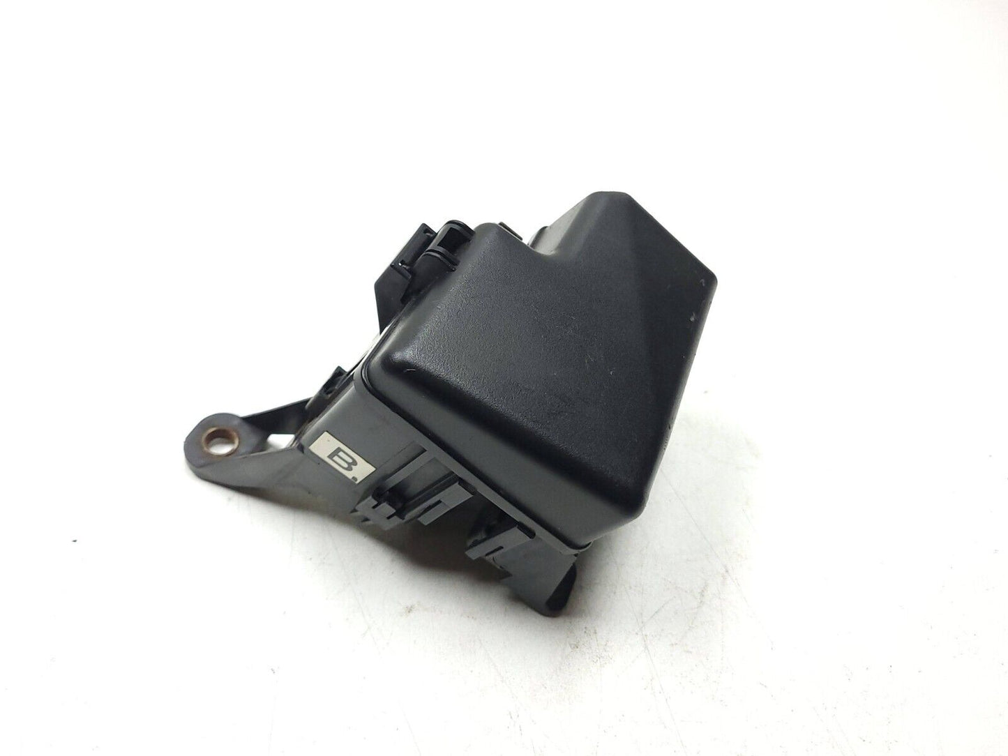 1998-2005 Lexus Gs GS300 Fuse Box 3247xa1 OEM