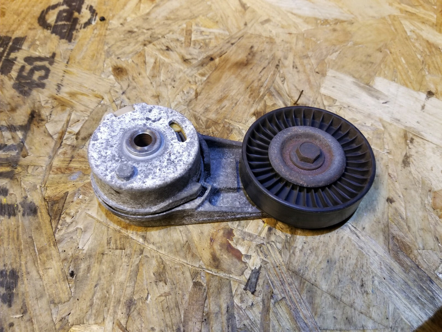 08-11 Saab 93 9-3 Belt Tensioner OEM