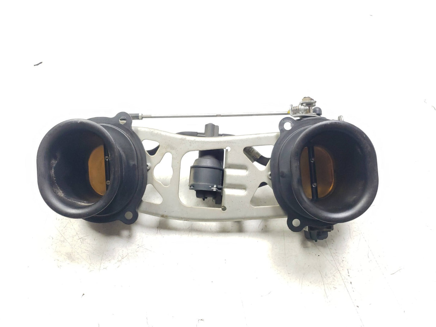 2008 - 2010 Ducati 848 Throttle Body OEM