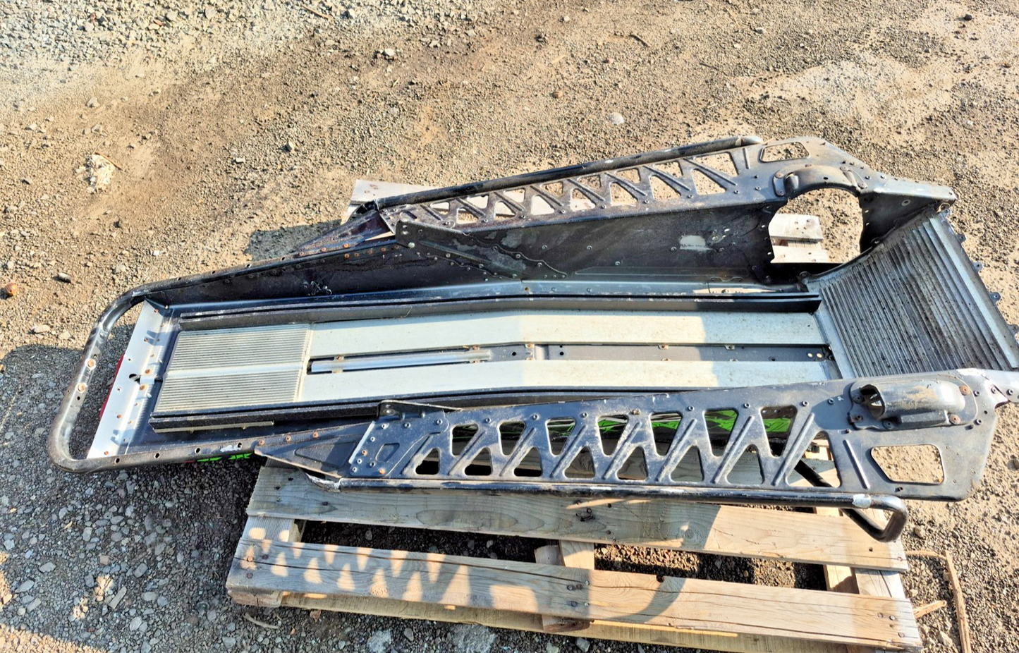 2014 Arctic Cat Zr6000 Tunnel Chassis OEM