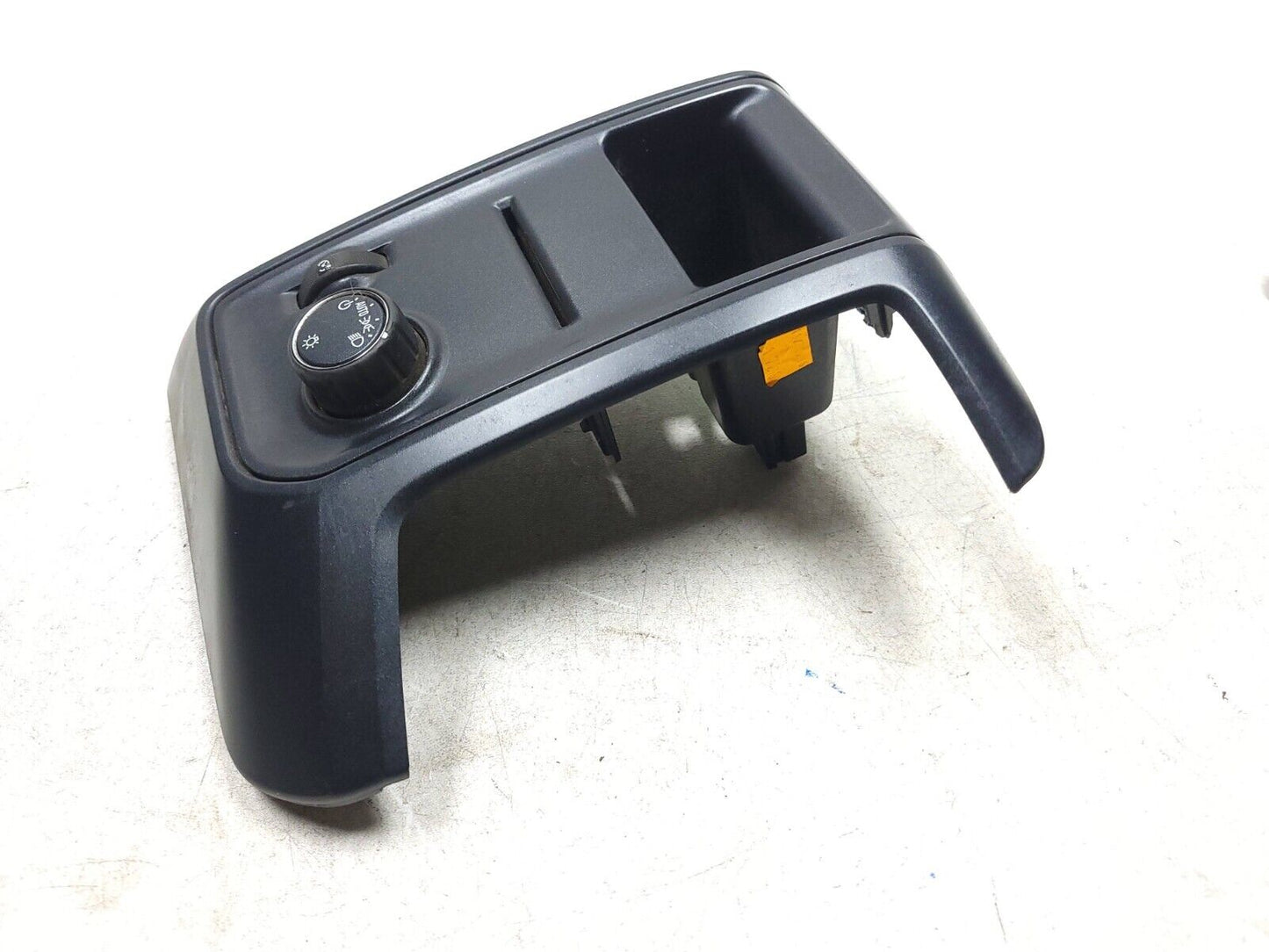 14-19 Chevrolet Silverado 1500 Headlight Control Switch W/ Trim Air Vent OEM