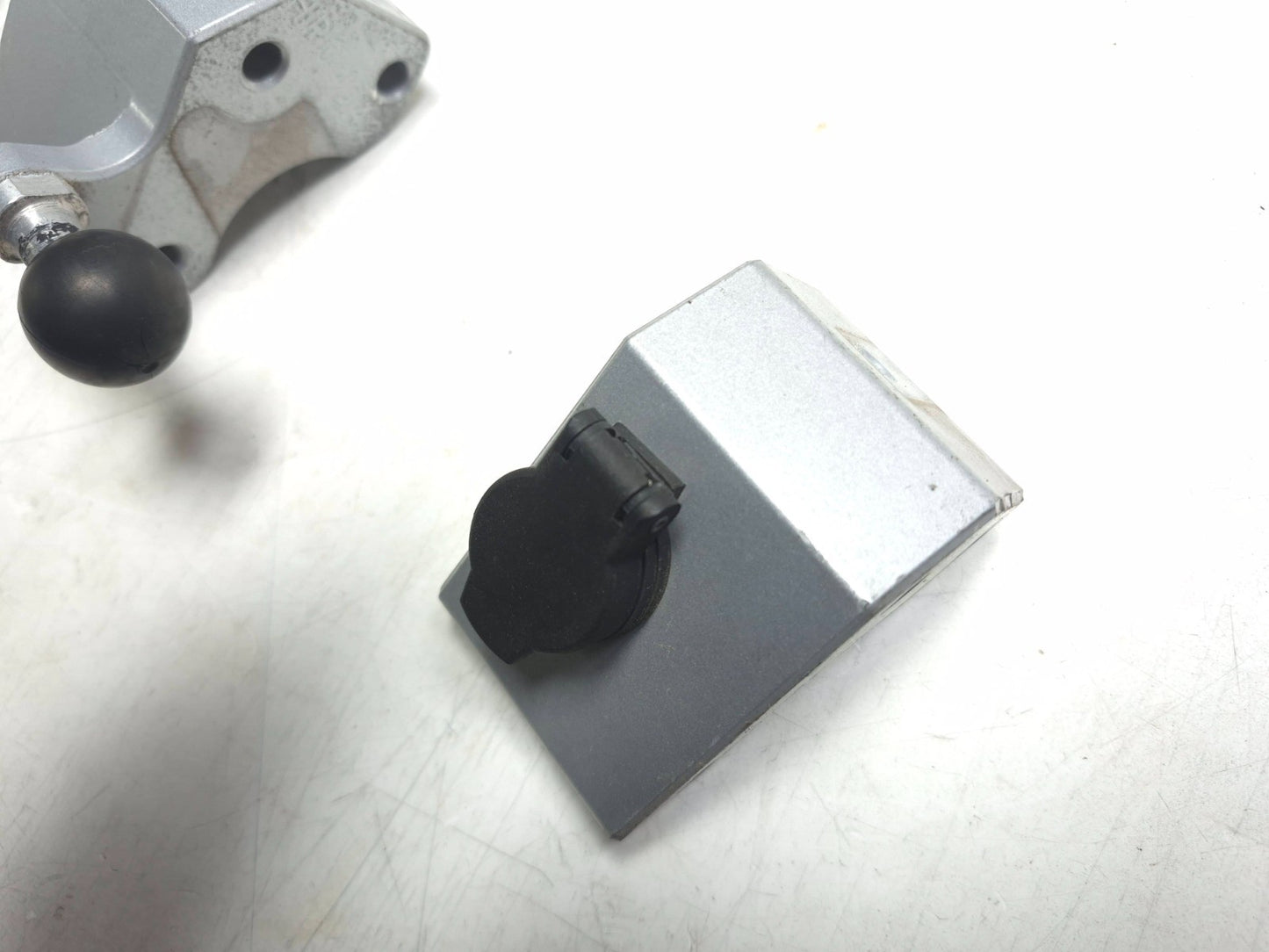 2009 Kawasaki Concours 14 Zg1400 Handlebar Risers Left & Right Helibars