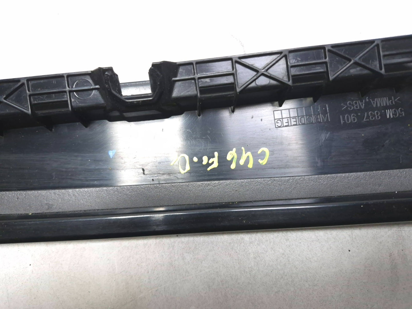 2015 Volkswagen Golf Exterior B Pillar Trim Panel Rear Right & Front Left OEM