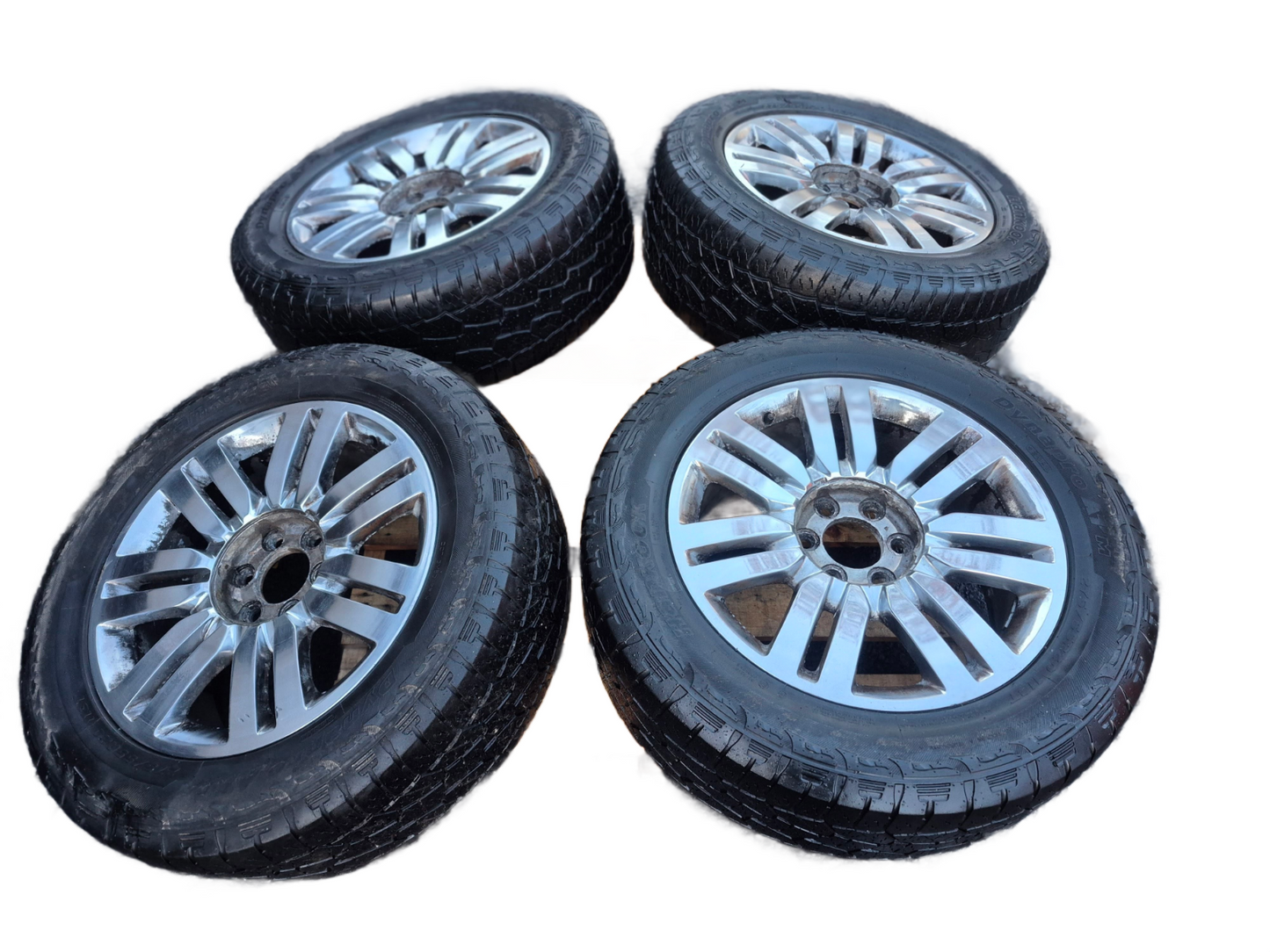 2008 Lincoln Navigator L Wheel Rim W/tire Hankook 275/55 R20 6/32 4 Pcs OEM