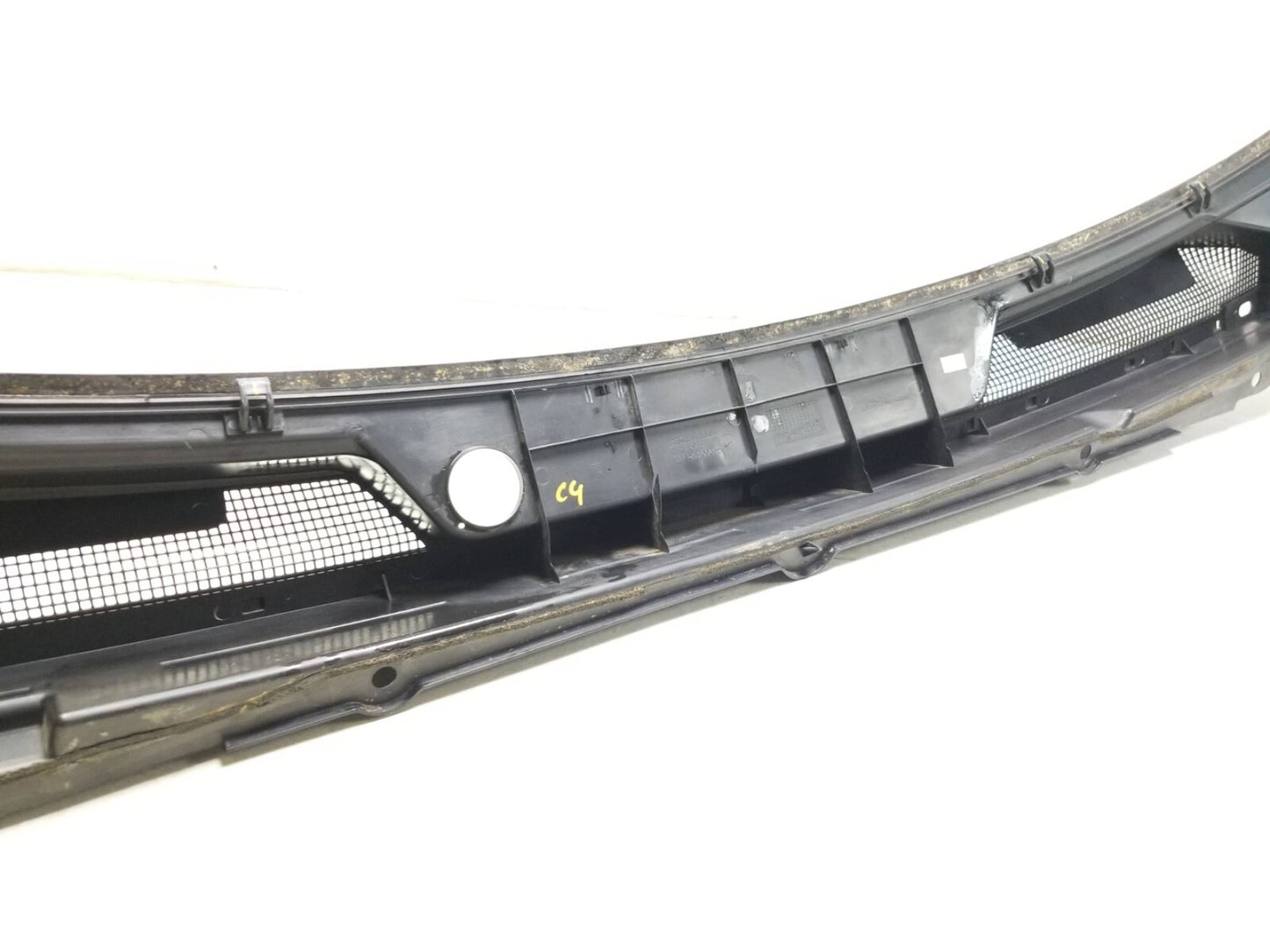 2010 - 2016 Cadillac SRX Front Windshield Wiper Cowl Trim OEM