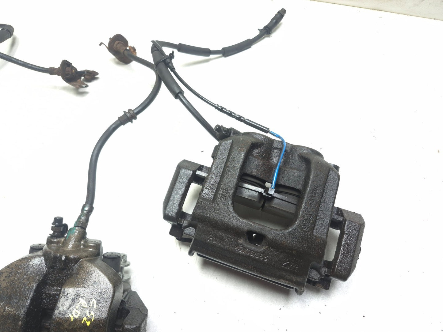 2008 BMW X6 E71 Brake Caliper Left & Right Pcs 4 OEM