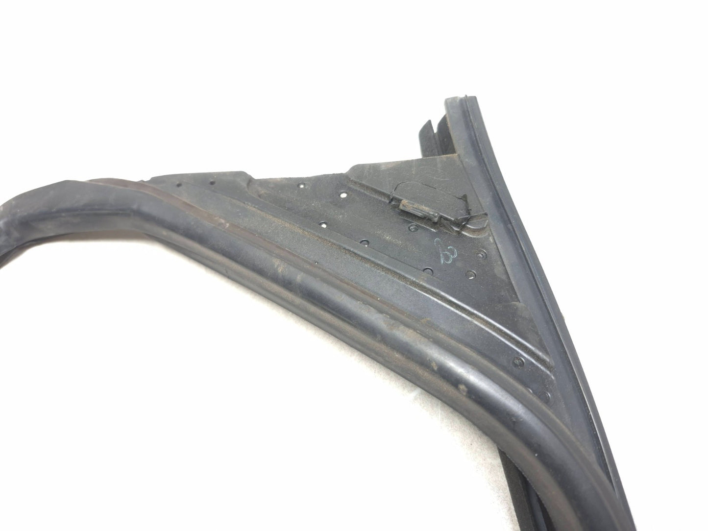 2016 Ford Transit Connect Door Weatherstrip Seal Passenger Side Right OEM