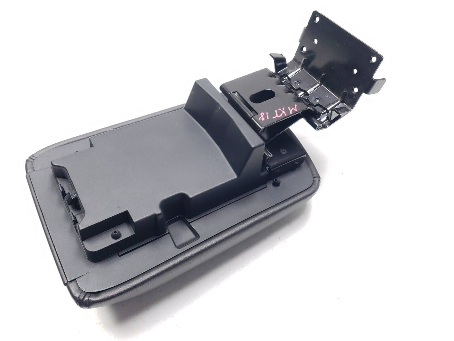 2018 Lincoln MKT Center Console Armrest OEM