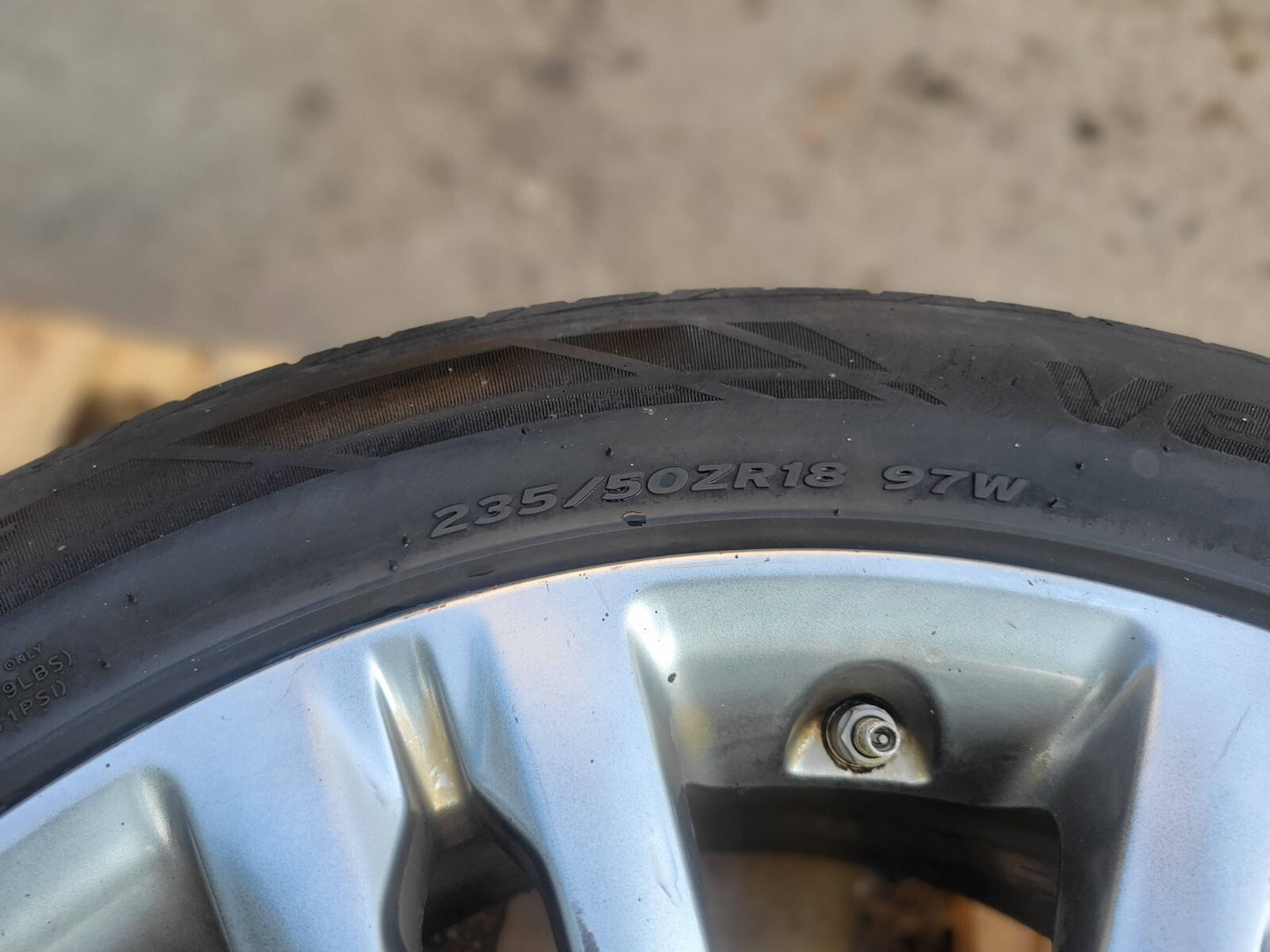 2009 Genesis Sdn Wheel Rim W/ Tire Nankook Ventus S1 235/50zr18 2pcs OEM