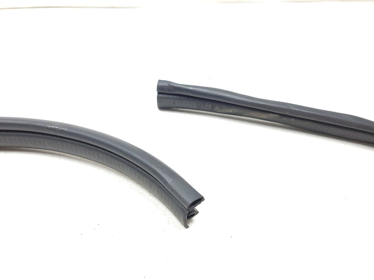 11-15 Subaru Impreza Rear Door Wheatherstrip Seal Passenger Side OEM Sedan