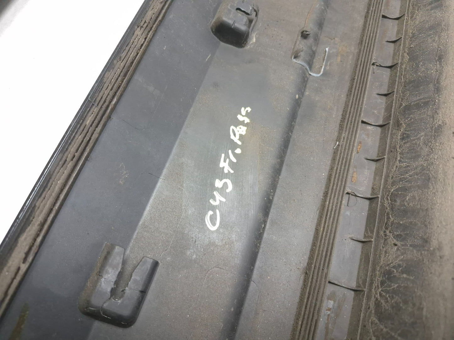 2011 Volkswagen Tiguan Lower Door Molding Front & Rear 4pcs OEM