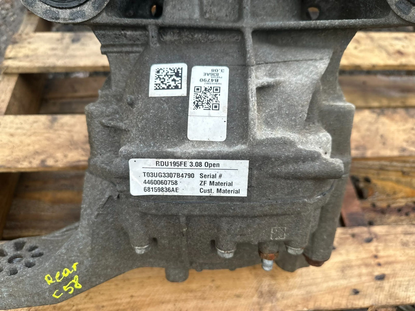 2018 Chrysler 300 Rear Differential Carrier 3.6l OEM
