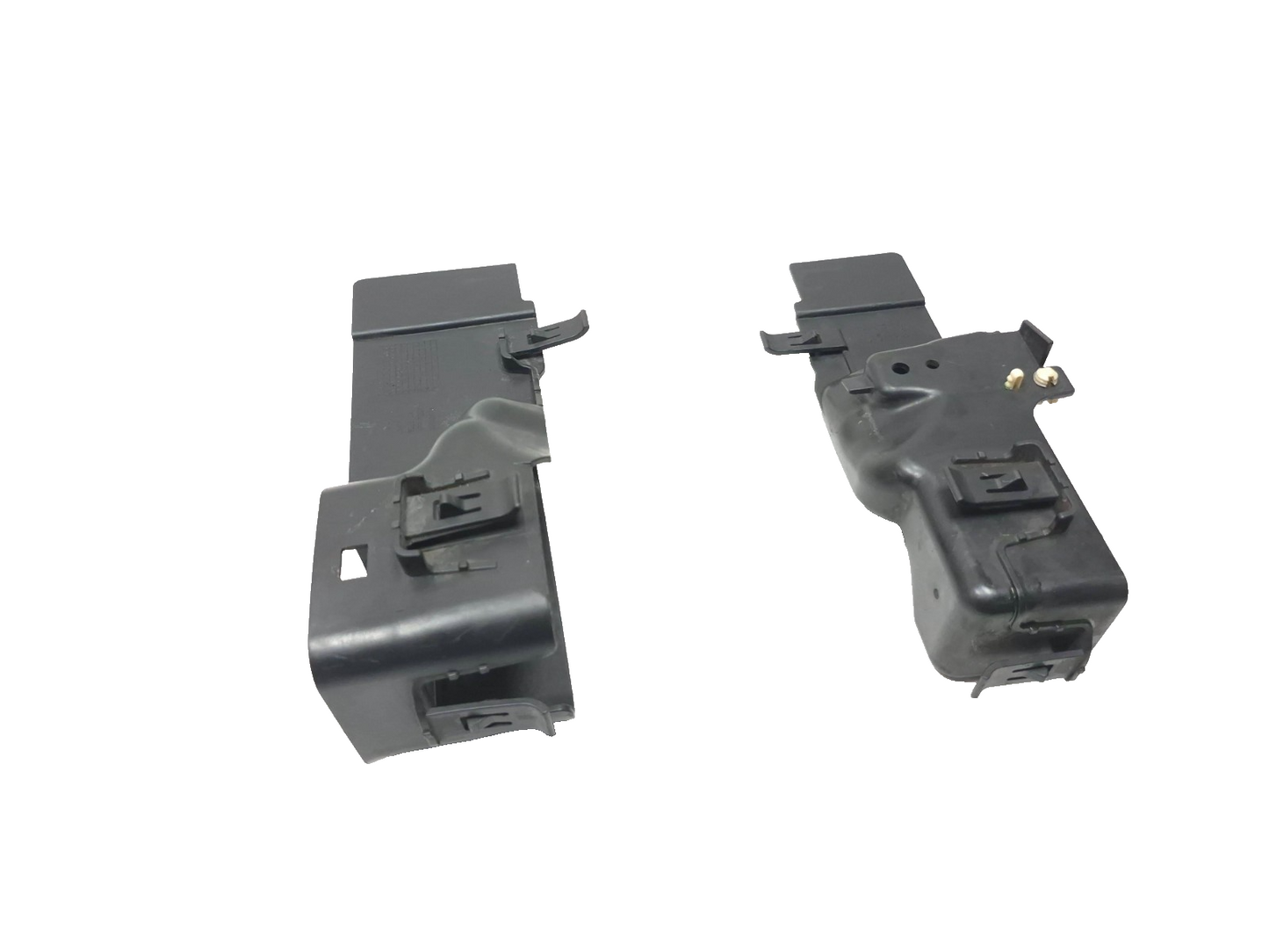 2013 Volvo S60 Front Radiator Air Guide Duct Left & Right Pair OEM