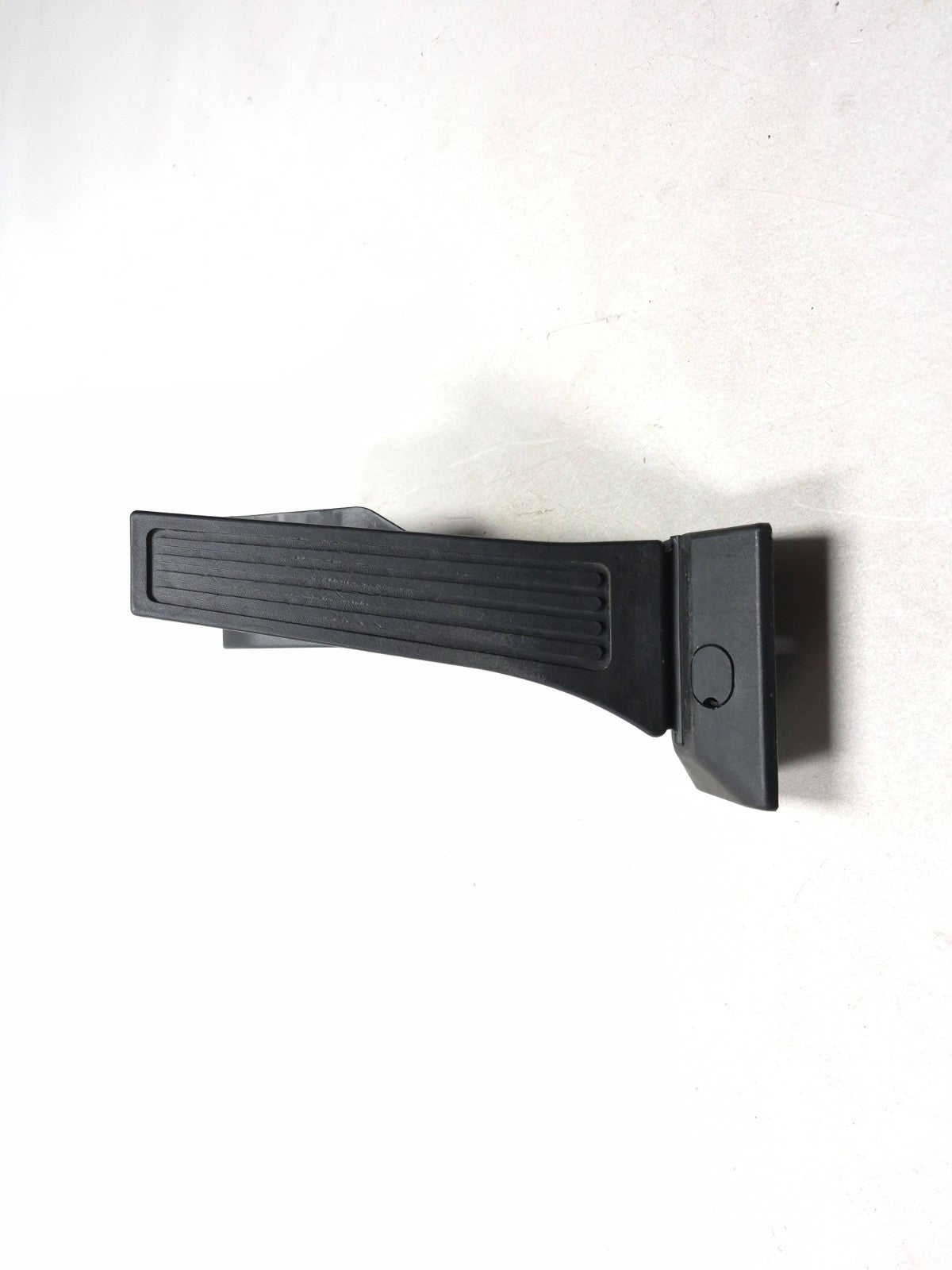 2013 Hyundai Genesis Coupe Accelerator Pedal OEM