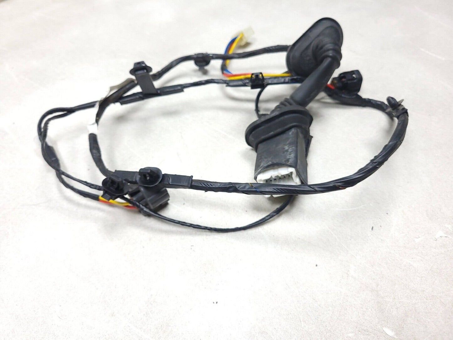 07 - 10 Mitsubishi Outlander Door Wire Harness Rear Passenger Side Right OEM