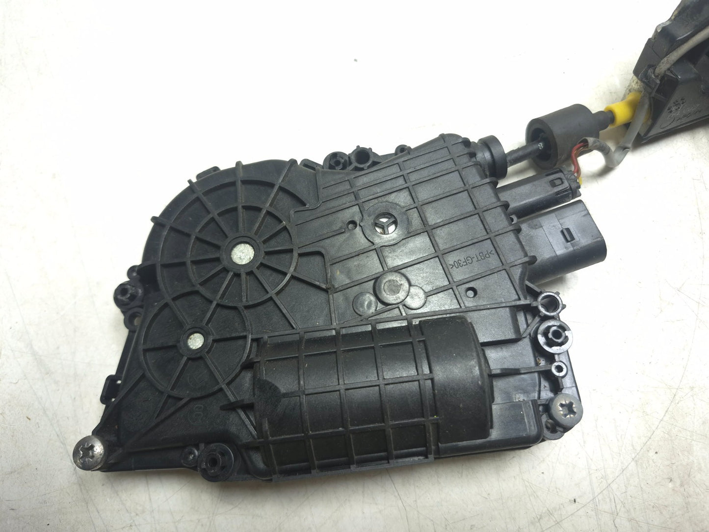 2008 BMW X6 E71 Front Door Lock & Soft Close Actuator Passenger Side Right OEM