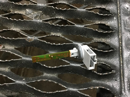 04 05 06 07 08 Audi A4 Air Climate Temperature Sensor OEM