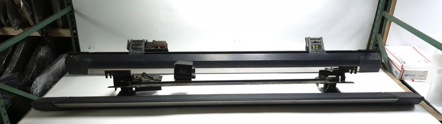 2013 Cadillac Escalade Running Board Left & Right *local Pickup* OEM