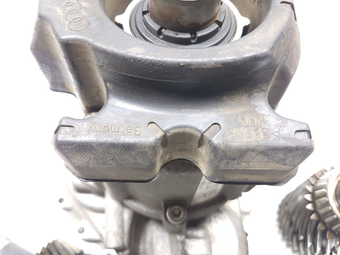 2012 Audi A7 Transfer Case OEM