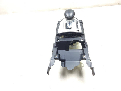 2007-2010 Mitsubishi Outlander Automatic Transmission Gear Shifter  OEM