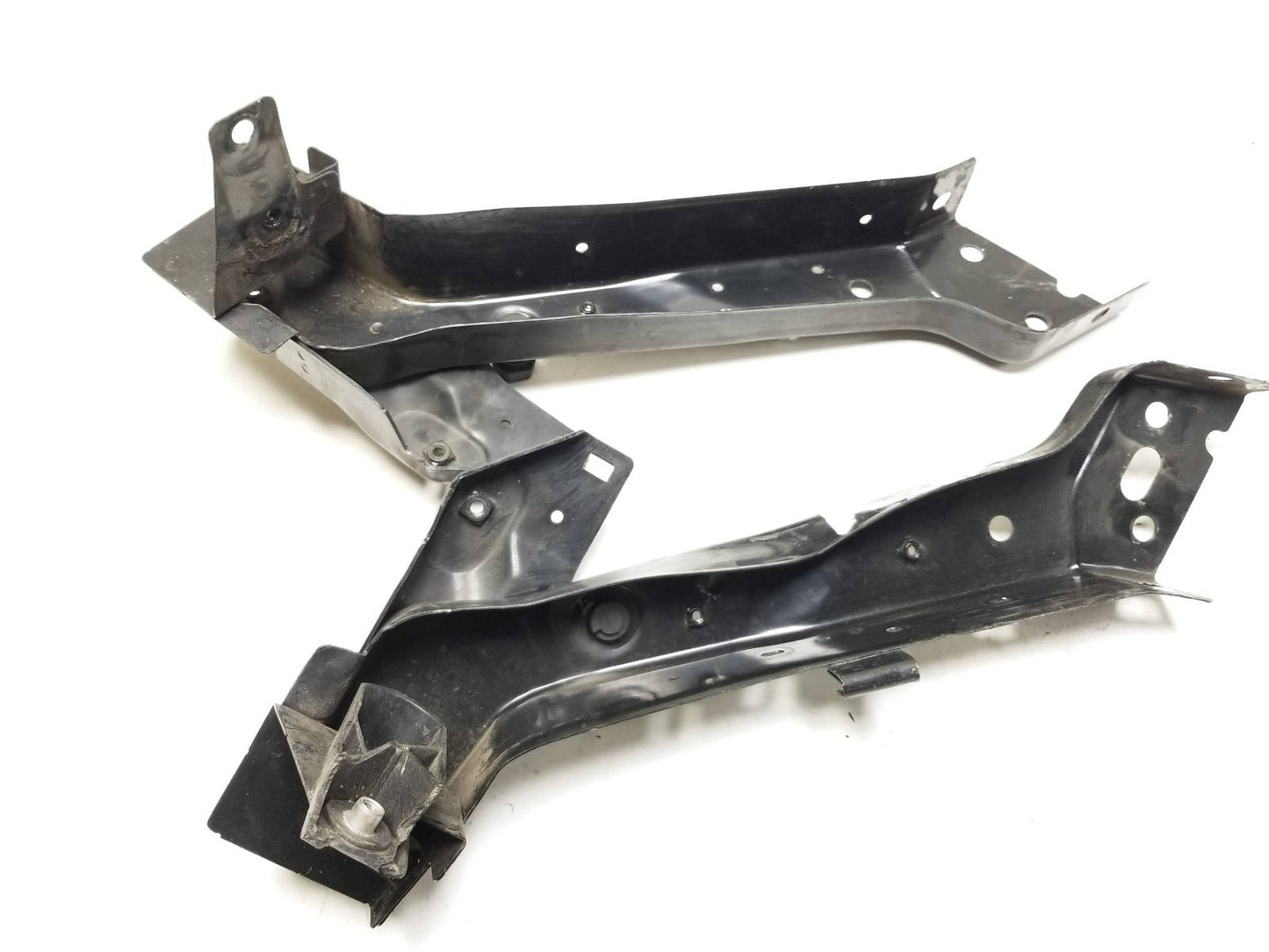 2012 Jeep Grand Cherokee Radiator Support Brace Bracket Left & Right OEM