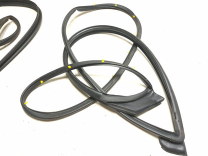 2018 Hyundai Sonata Front Door Weatherstrip Seal Driver Side Left 4pcs OEM