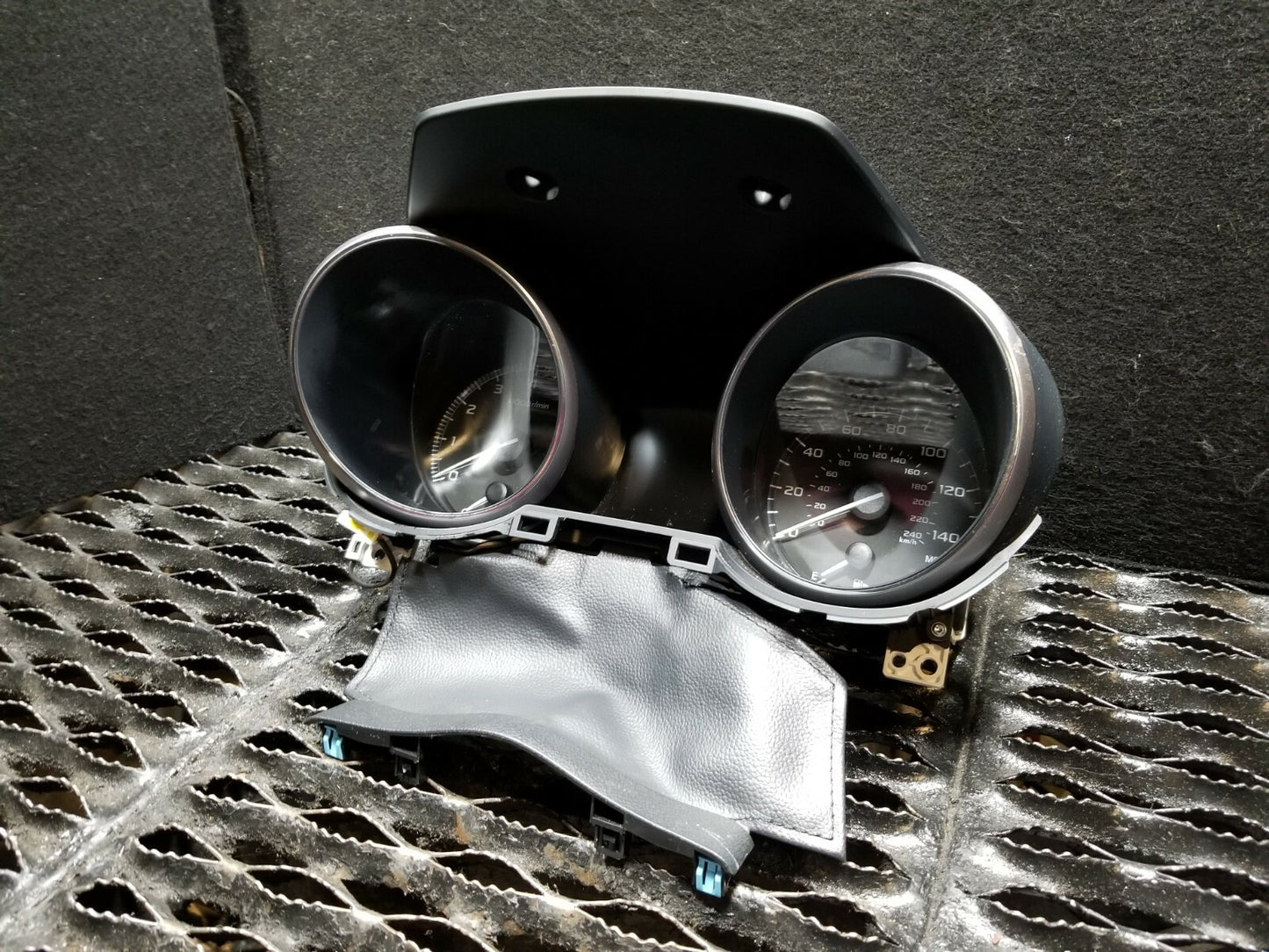 15 16 17 Subaru Legacy Speedometer Instrument Cluster Gauges OEM 69k Miles