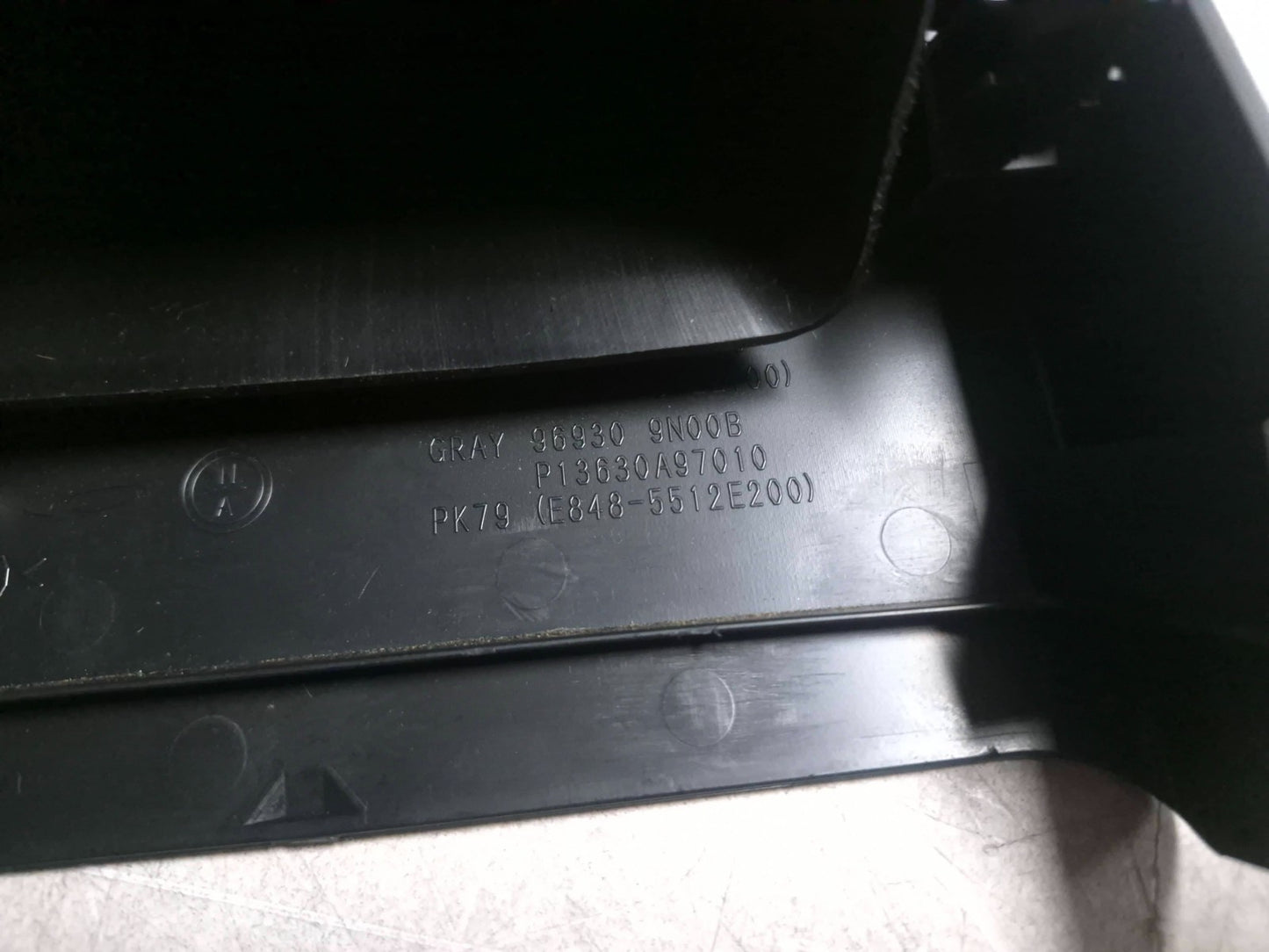 2010 Nissan Maxima Rear Center Console Air Vent Trim & Grille OEM