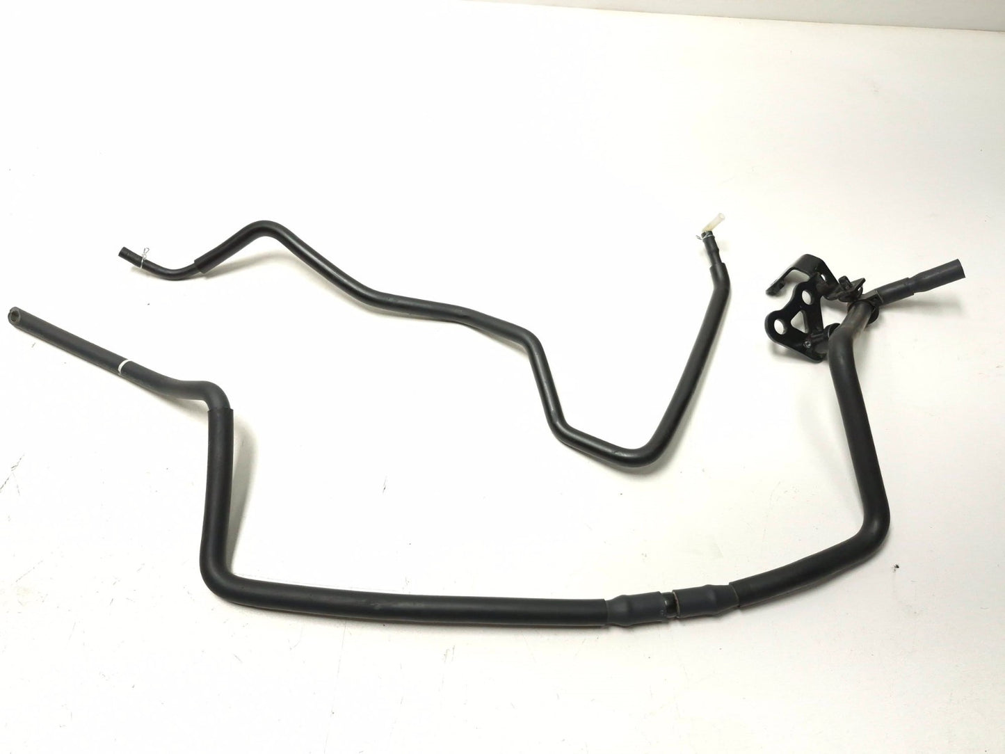 2025 Yamaha R3 Yfz320 Coolant Reservoir & Pipe OEM