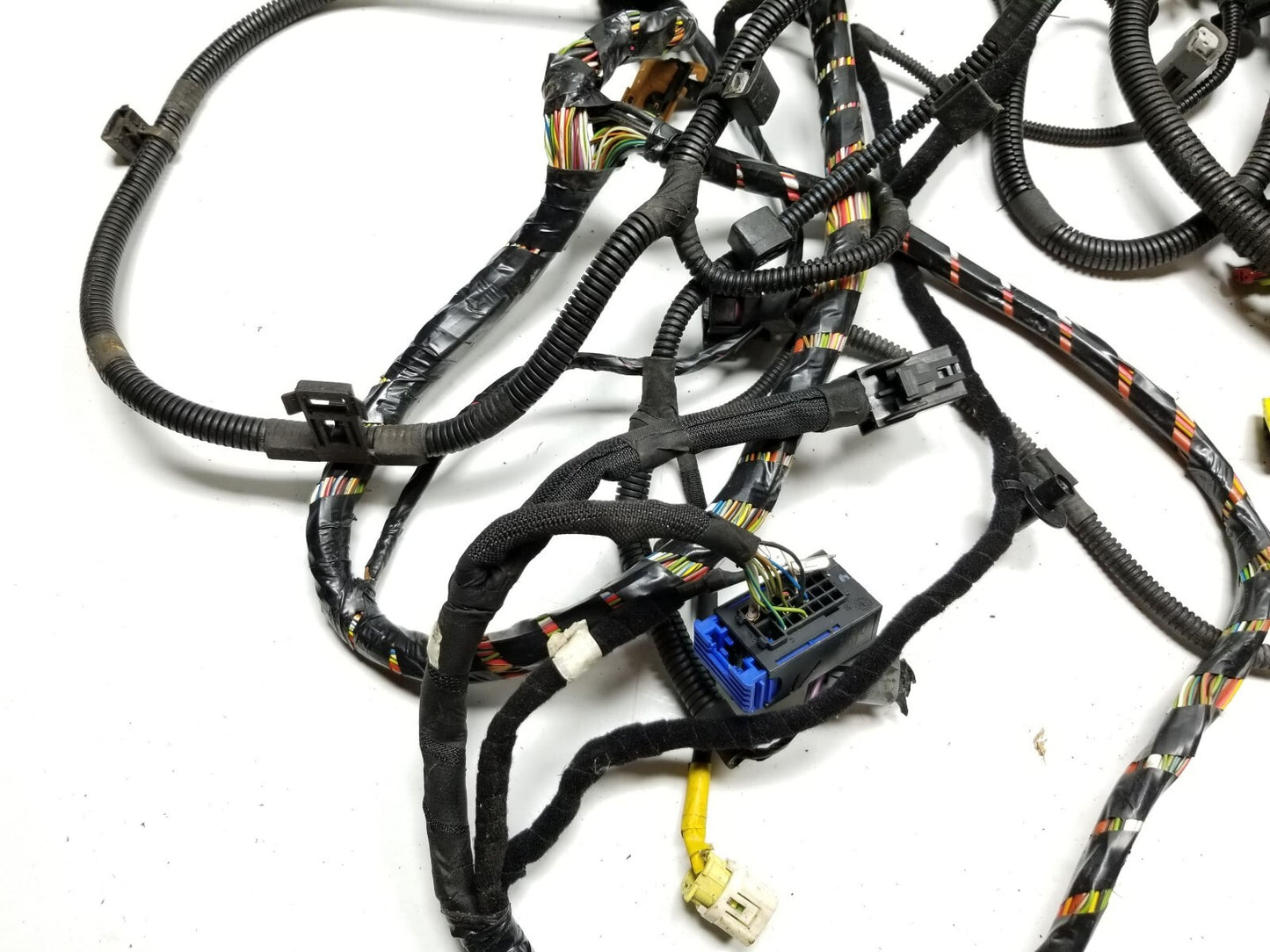 2014 Fiat 500l Main Fuse Box Wire Harness OEM