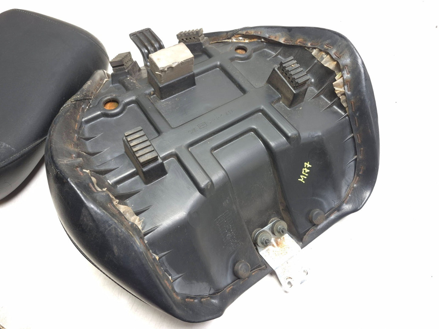 2004 Suzuki Intruder Vl800 Boulevard C50 Seat Front & Rear OEM