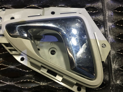 08 09 10 Honda Odyssey Interior Door Handle Front Right Passenger Side OEM D43