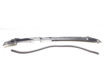 10 - 13 Ford Transit Connect Front Windshield Wiper Cowl Trim OEM