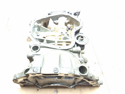 2015 Nissan Juke 1.6l Engine Cylinder Upper Oil Pan OEM