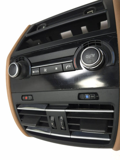 2011 BMW 750li Center Console Rear Trim Air Vent & Controls OEM