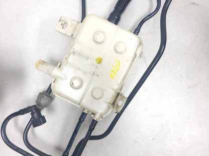 2007 Range Rover 4.2l Fuel Vapor Canister W/ Valve OEM