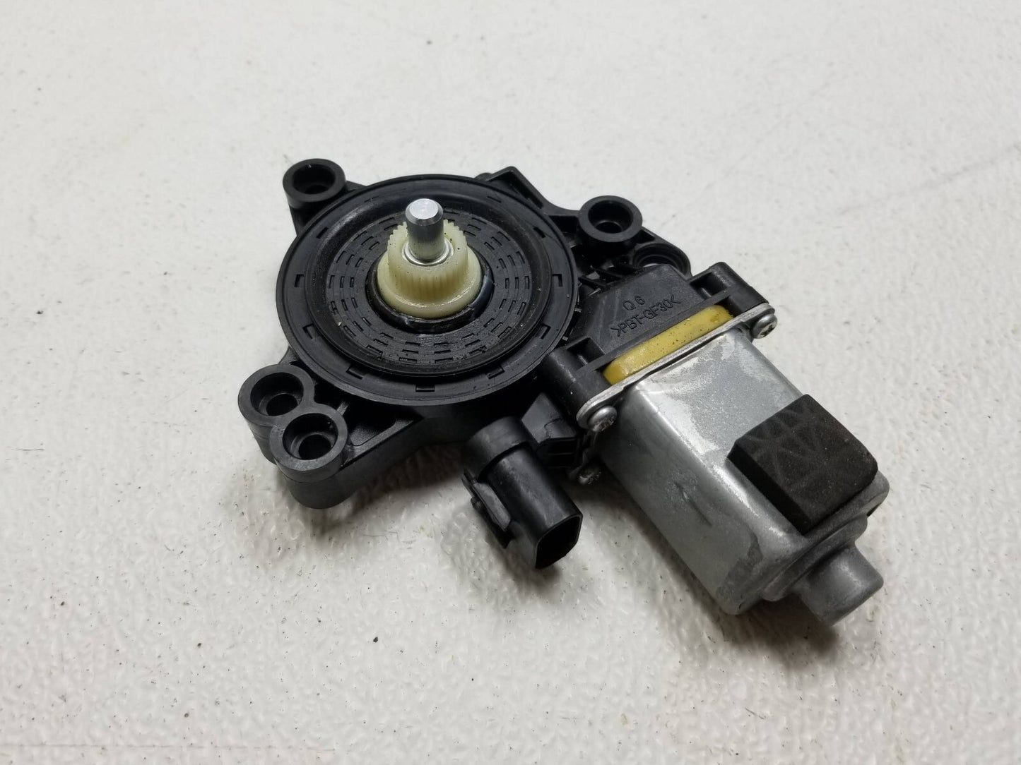 14 15 16 17 Hyundai Elantra Gt Door Window Motor Rear Driver Left Side OEM