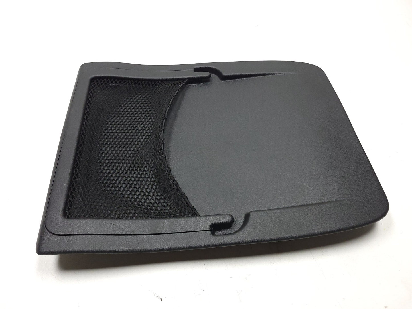 10 20 Dodge Grand Caravan Front Seat Trim Cover Panel Passenger Side Right OEM