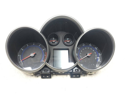2011-2015 Chevrolet Cruze Speedometer Instrument Panel Gauges 95487986 OEM