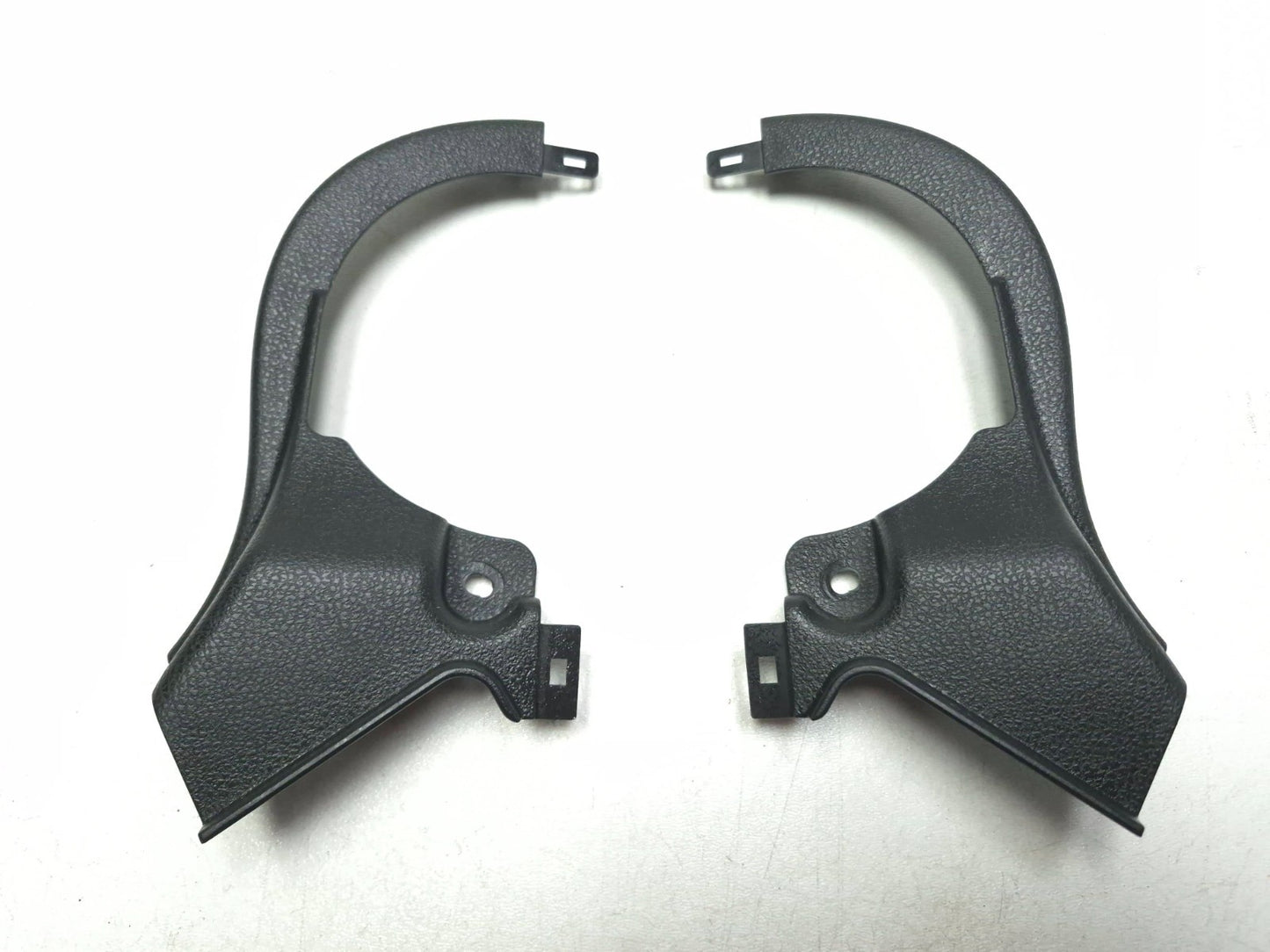 2011 Nissan Juke Seat Side Trim Front Passenger Side Right OEM