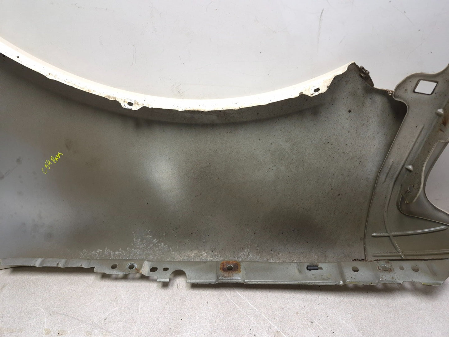 2008 Lincoln Navigator Front Fender Passenger Side Right OEM