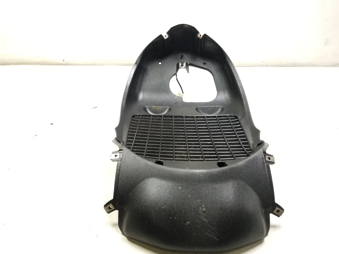 2011 - 2021 Piaggio Bv 350 Front Wheel Liner Splash Radiator Grille OEM