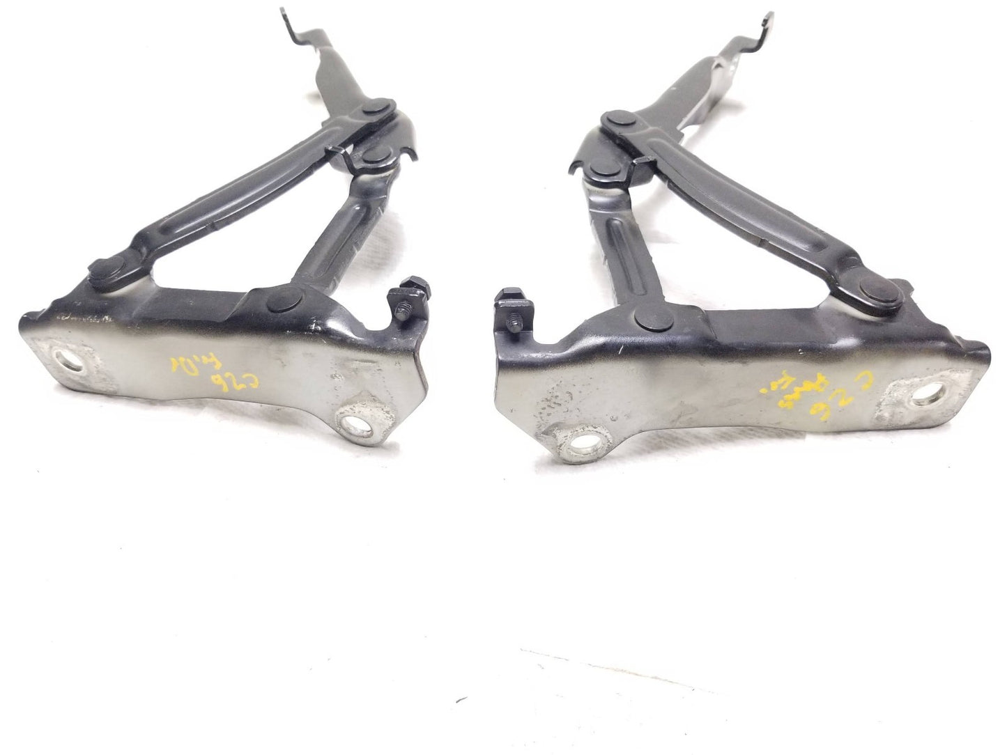 2014 - 2019 Kia Soul Front Hood Bonnet Hinge Pair OEM
