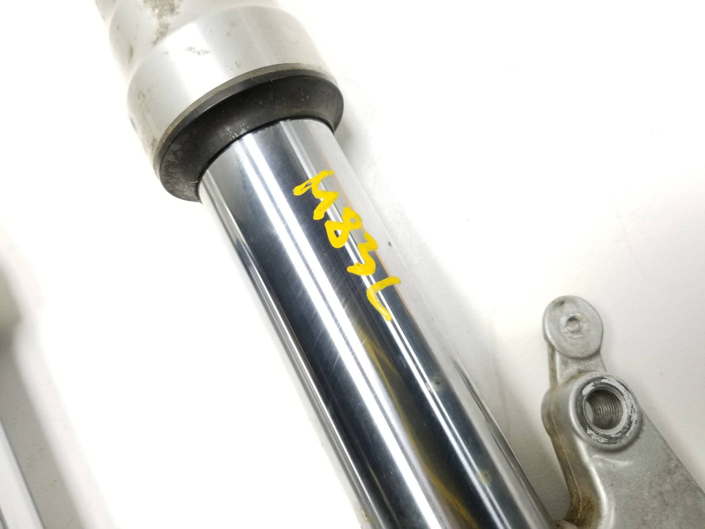 2002 Aprilia Rst Futura  Front Left & Right Shock Absorber Pair OEM