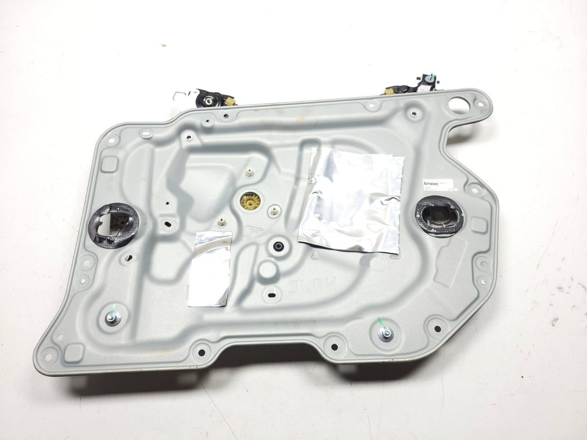 2014 2015 Infiniti Q60 Coupe Front Window Regulator Panel Passenger Right OEM
