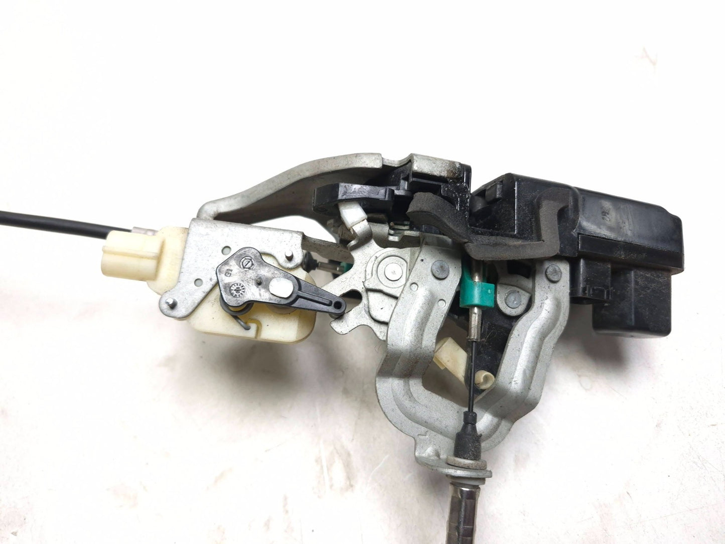 2020 Dodge Challenger Front Left Driver Door Lock Latch Actuator OEM