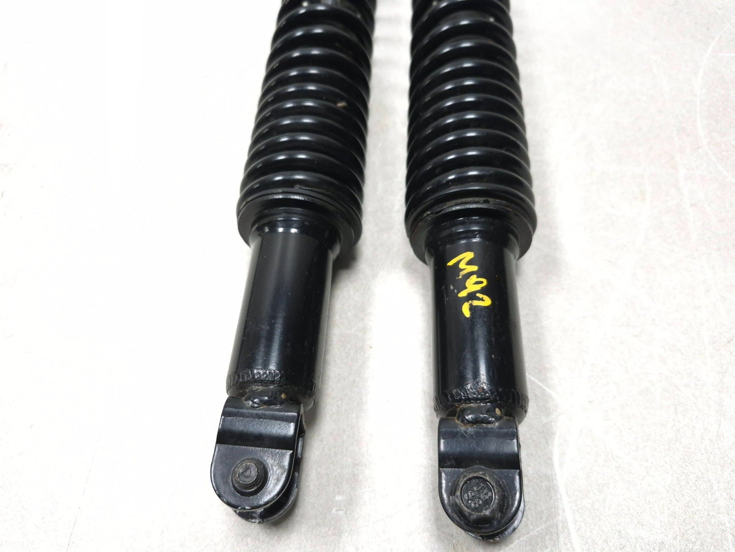 2023 Qianxin Fy200t Shock Absorber 2pcs OEM